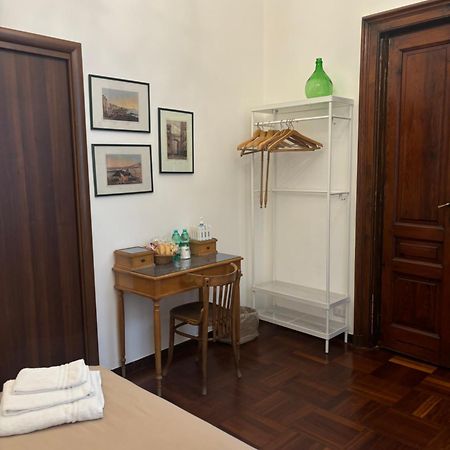 Folle Citta B&B Napels Buitenkant foto