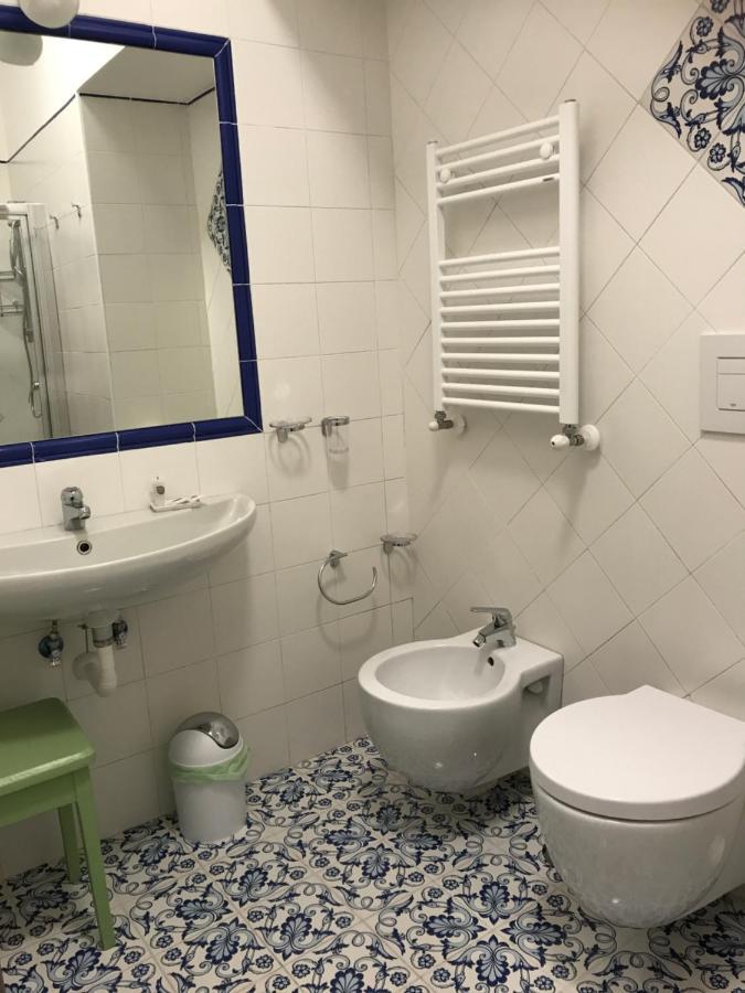 Folle Citta B&B Napels Buitenkant foto