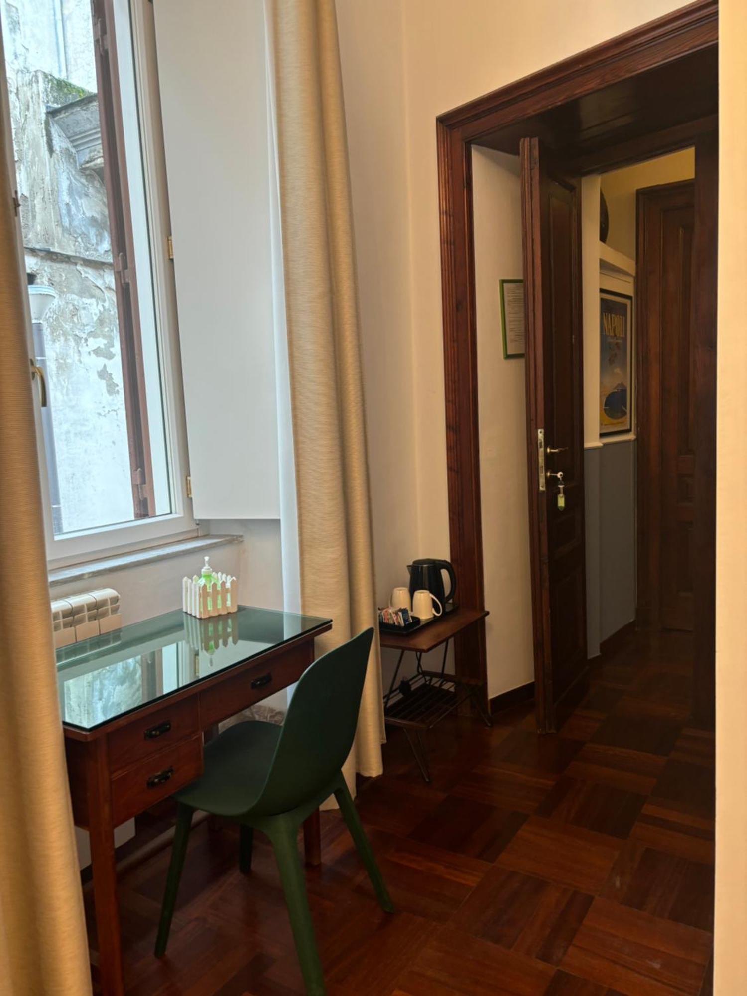 Folle Citta B&B Napels Buitenkant foto